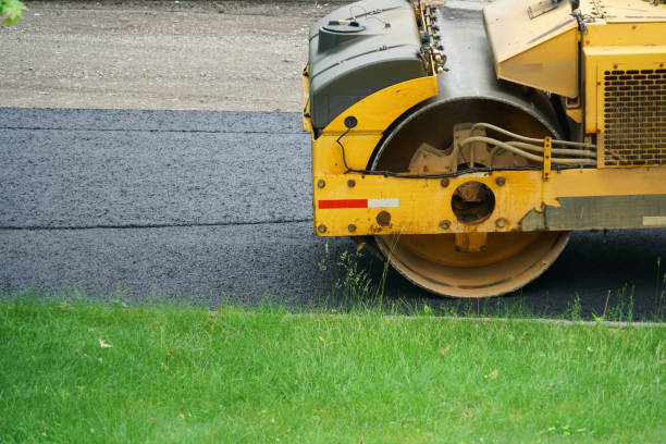 Reasons to Select Us for Your Driveway Paving Requirements in Suncoast Estates, FL